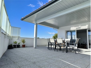 t3 à la vente -   64600  ANGLET, surface 61 m2 vente t3 - UBI443533988